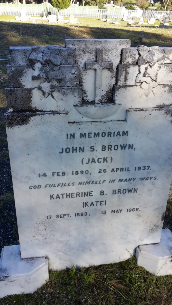 BROWN John S. 1890-1937 &amp; Katherine B. 1889-1966