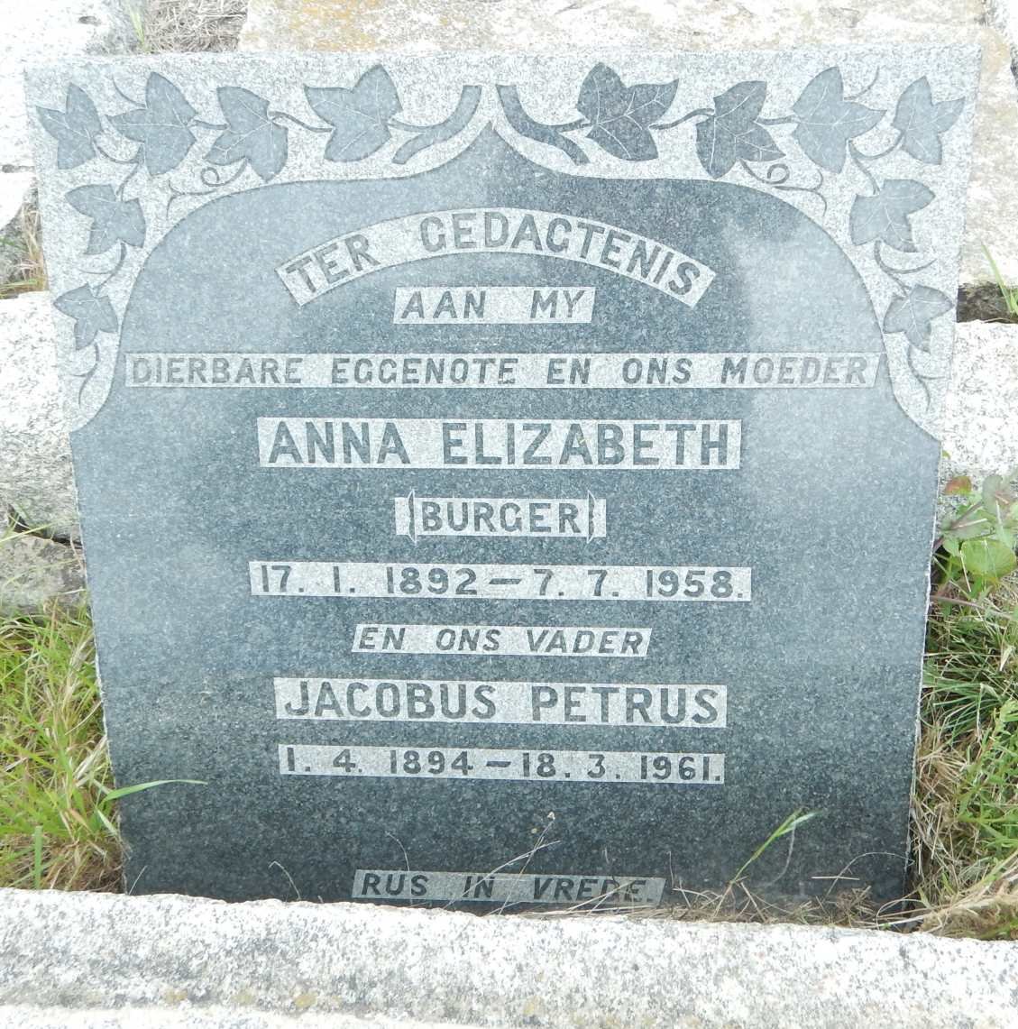MERWE Jacobus Petrus, van der 1894-1961 &amp; Anna Elizabeth BURGER 1892-1958