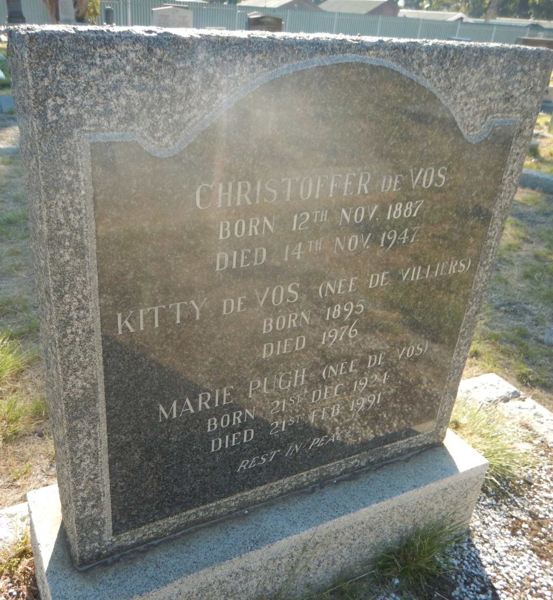 VOS Christoffer, de 1887-1947 &amp; Kitty DE VILLIERS 1895-1976 :: PUGH Marie nee DE VOS 1924-1991
