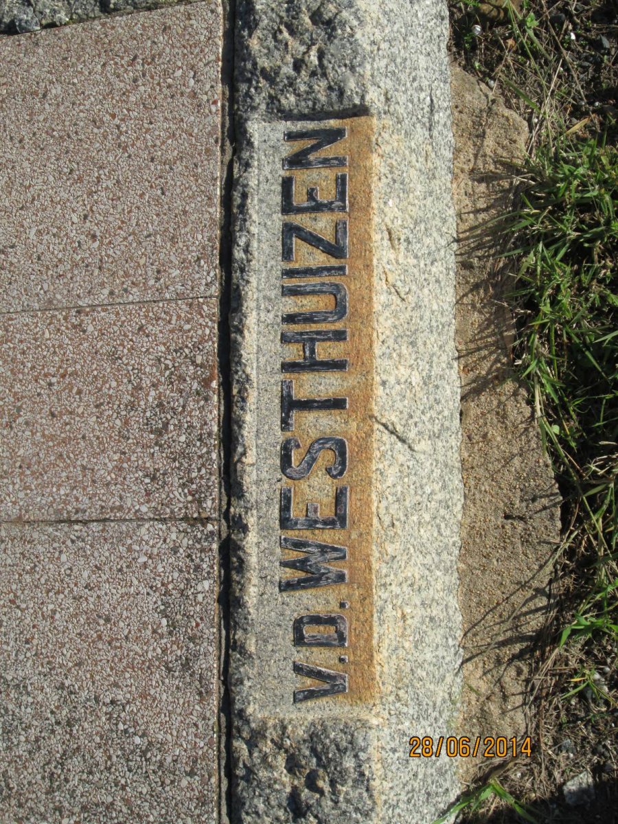 WESTHUIZEN Loraine, v.d. 1939-1941 :: V.D. WESTHUIZEN Dalene 1943-1943