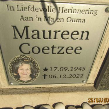 COETZEE Maureen 1945-2022