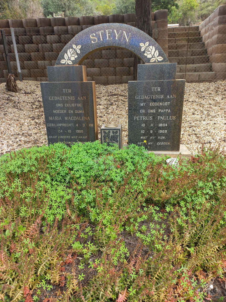 STEYN Petrus Paulus 1894-1969 & Maria Magdalena LAMPRECHT 1911-1986