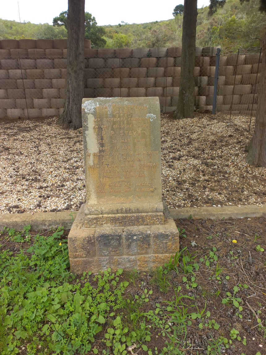 STEYN P.P 1859-1930 & J.E. LOURENS voorheen STEYN nee ODENDAL 1874-1945