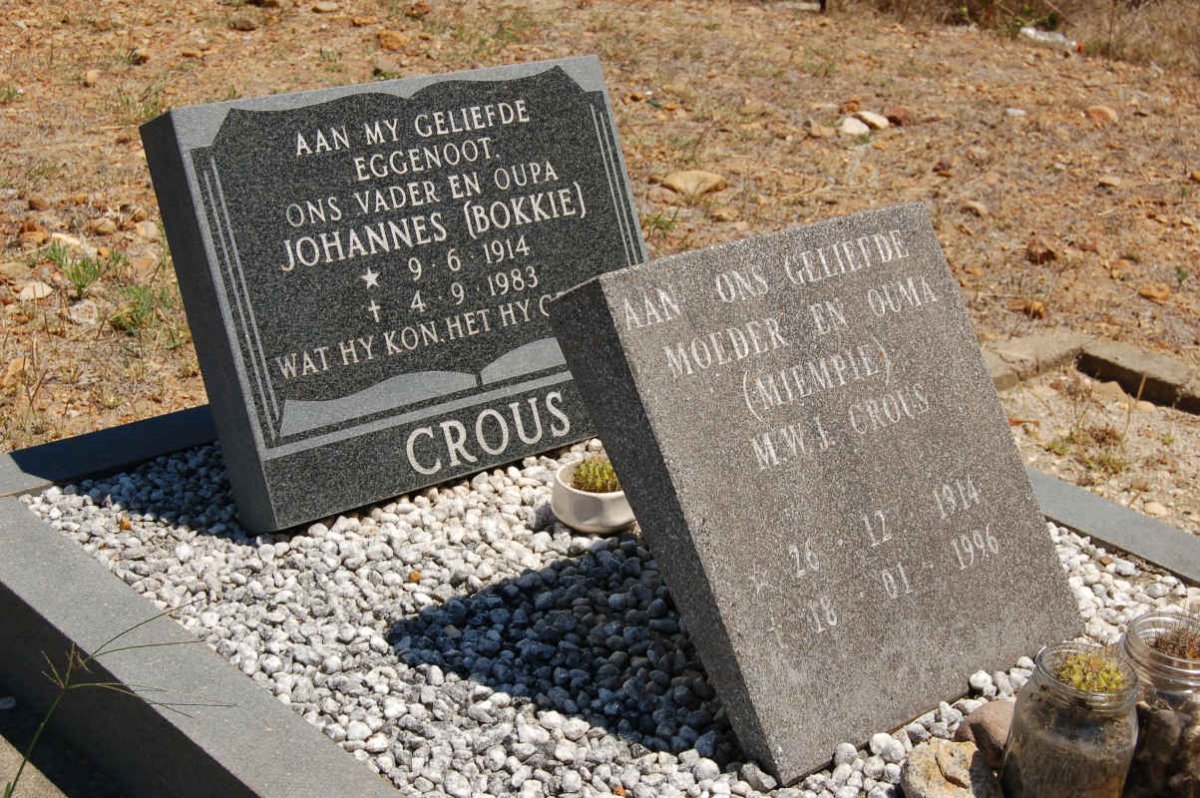 CROUS Johannes 1914-1983 &amp; M.W.J. 1914-1996