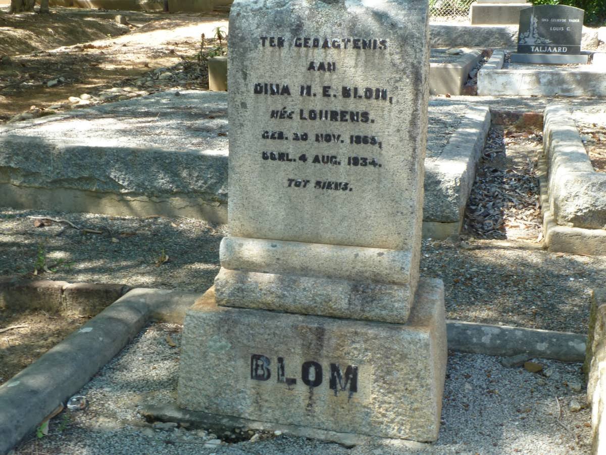 BLOM Dina M.E. nee LOURENS 1865-1934