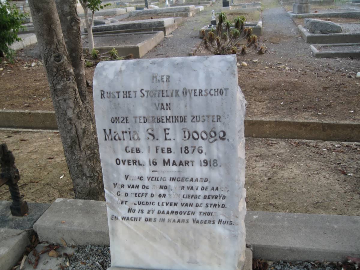 DOOGE Maria S.E. 1876-1918