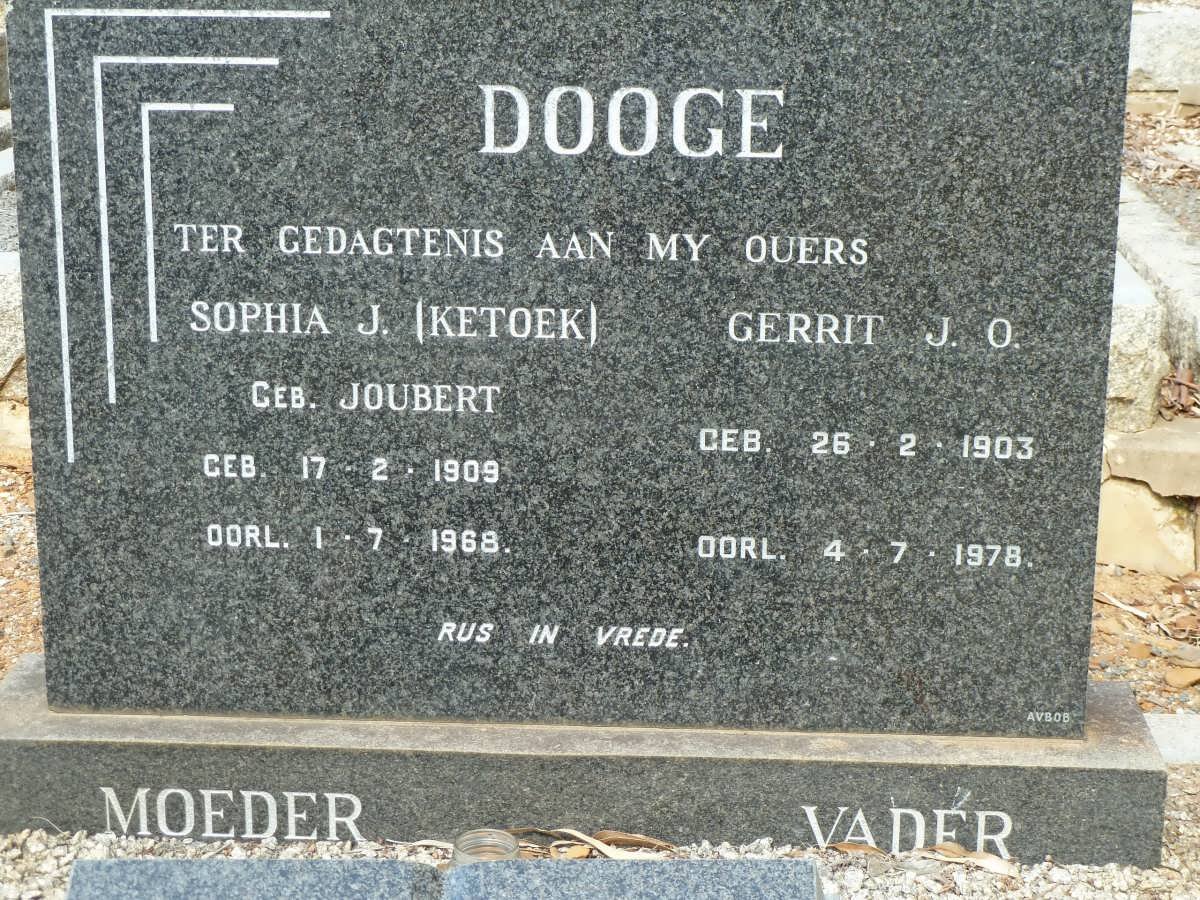 DOOGE Gerrit J.O. 1903-1978 &amp; Sophia J. JOUBERT 1909-1968