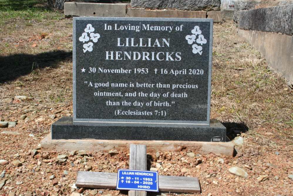 HENDRICKS Lillian 1953-2020