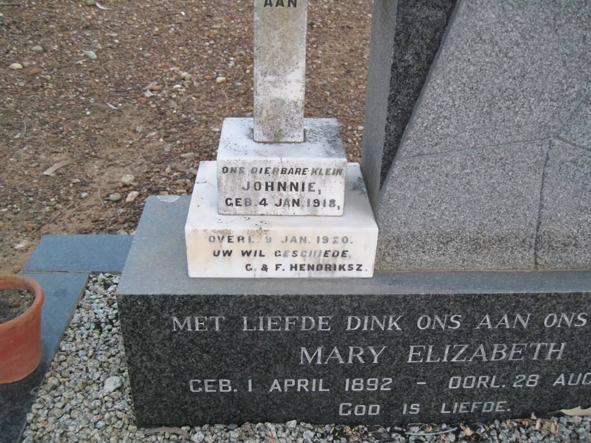 ? Mary Elizabeth 1892-1970 :: HENDRIKSZ Johnnie 1918-1920