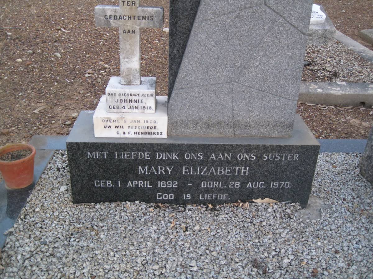 HENDRIKSZ Mary Elizabeth 1892-1970 :: HENDRIKSZ Johnnie 1918-1920