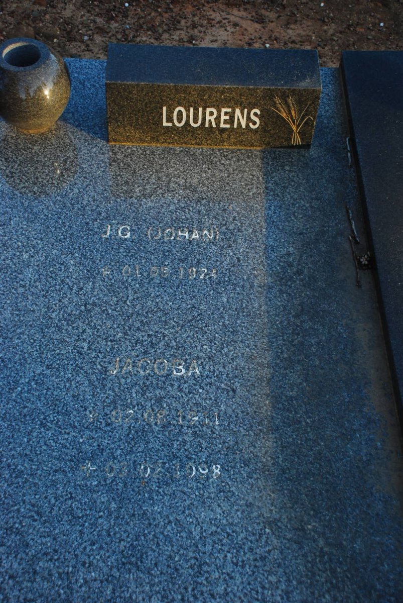 LOURENS J.G. 1924- &amp; Jacoba 1911-1998