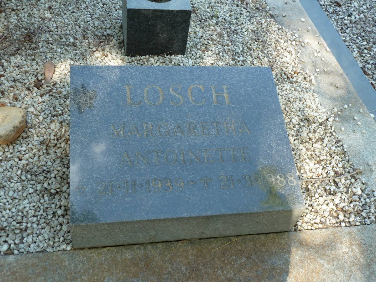 LOSCH Margaretha Antoinette 1939-1988