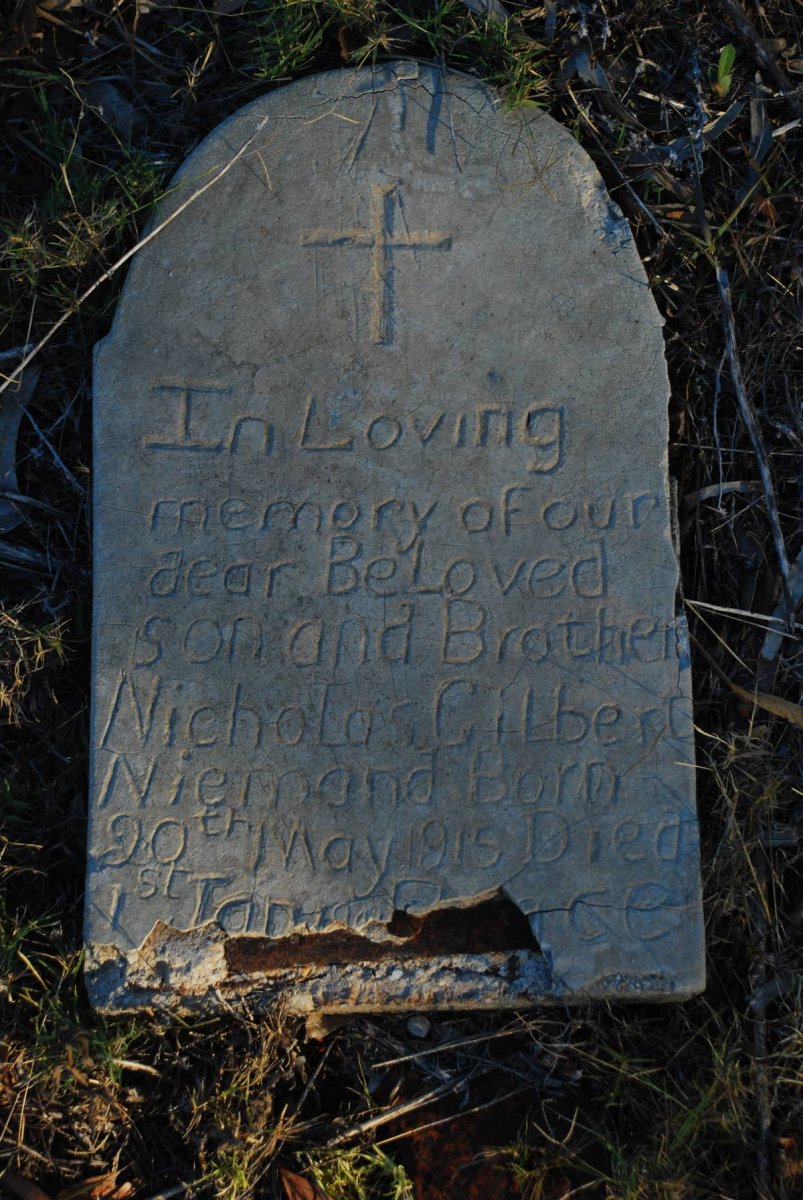 NIEMAND Nicholas Gilbert 1915-19??