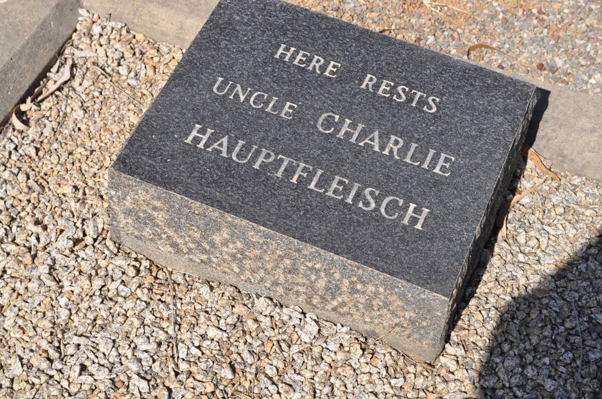 HAUPTFLEISCH Charlie