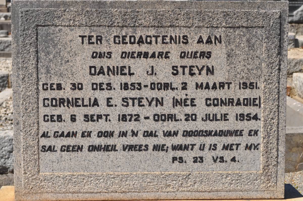 STEYN Daniel J. 1853-1951 &amp; Cornelia E. CONRADIE 1872-1954