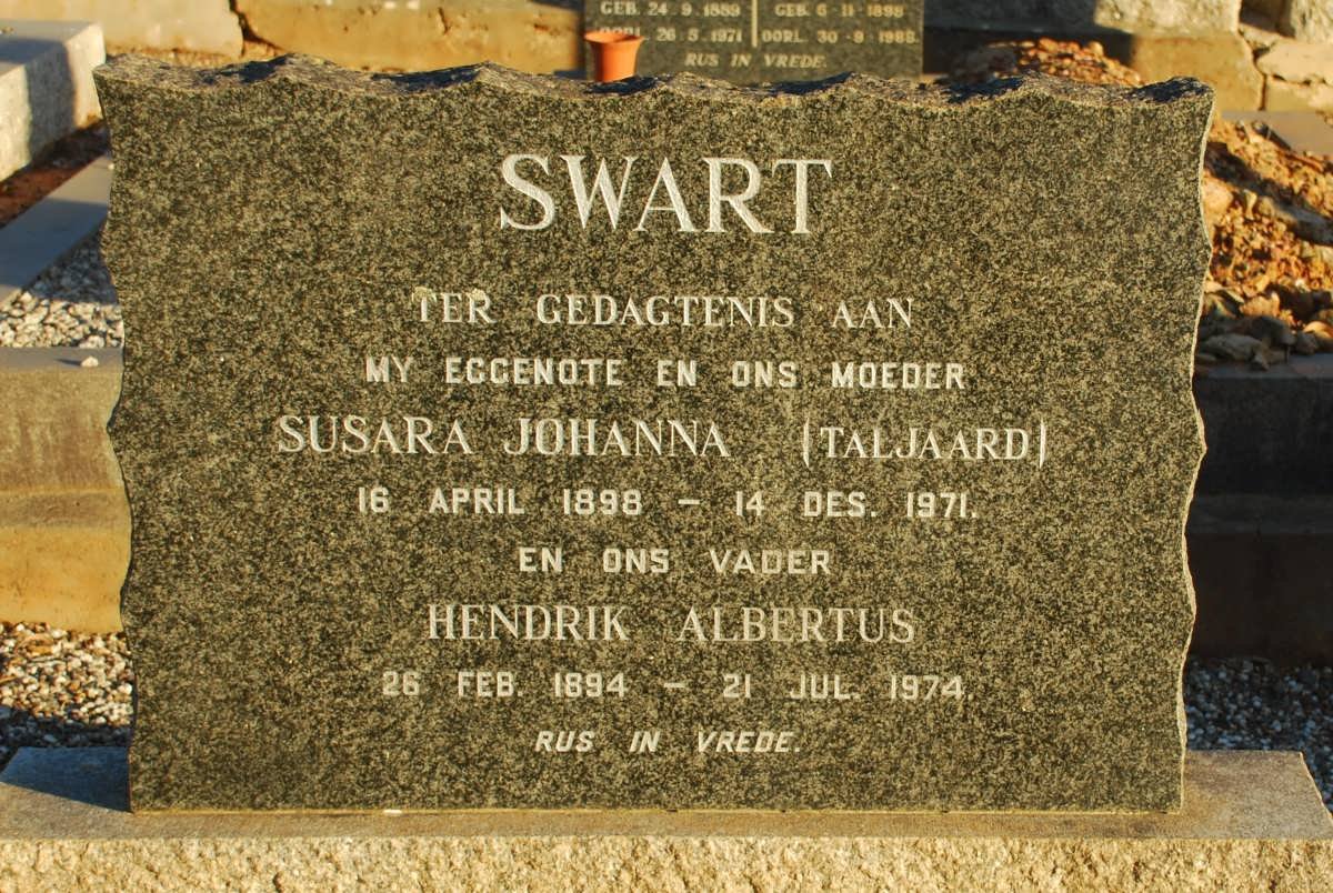 SWART Henderik Albertus 1894-1974 &amp; Susara Johanna TALJAARD 1898-1971