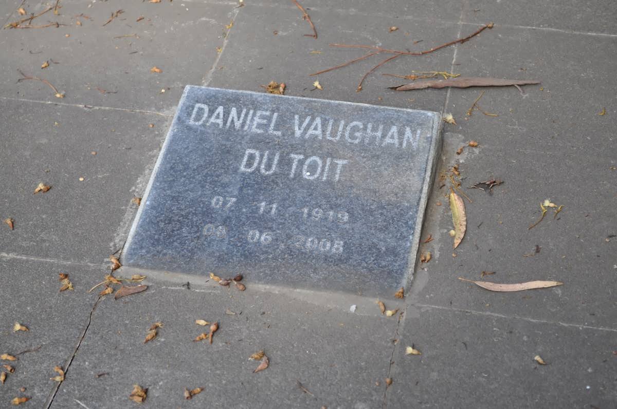 TOIT Daniel Vaughan, du 1919-2008