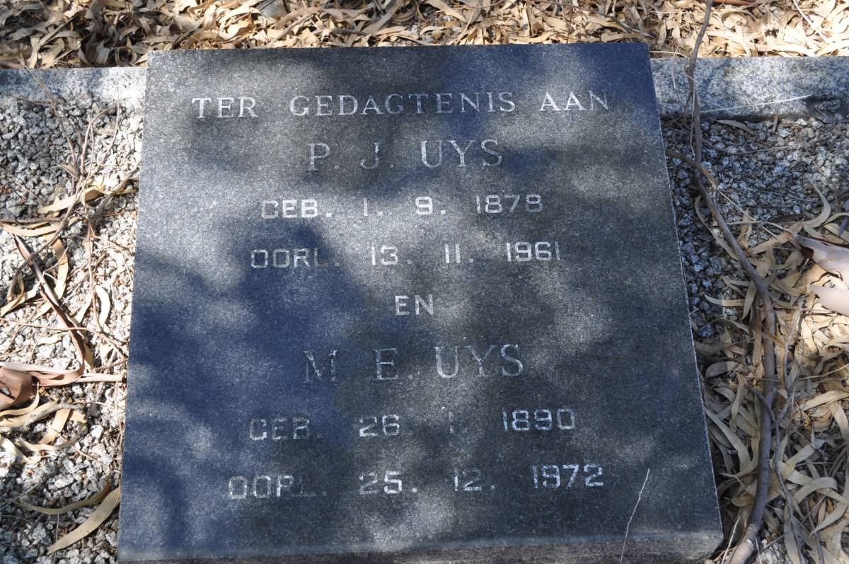 UYS P.J. 1878-1961 &amp; M.E. 1890-1972