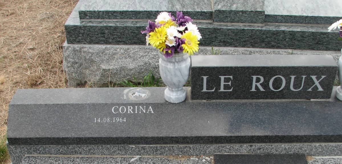 ROUX Jacques, le 1967-2005 &amp; Corina 1964-