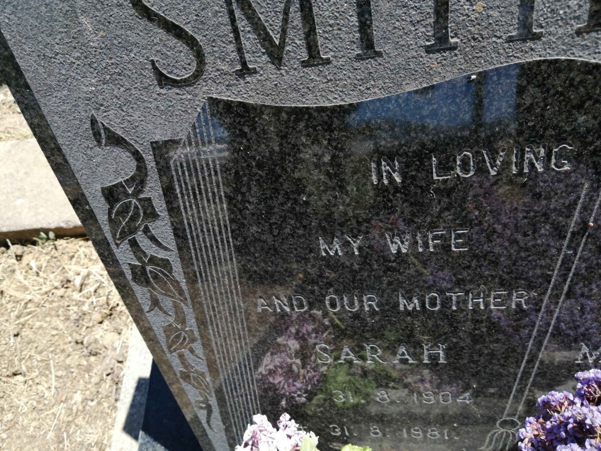 SMITH Sarah 1904-1981