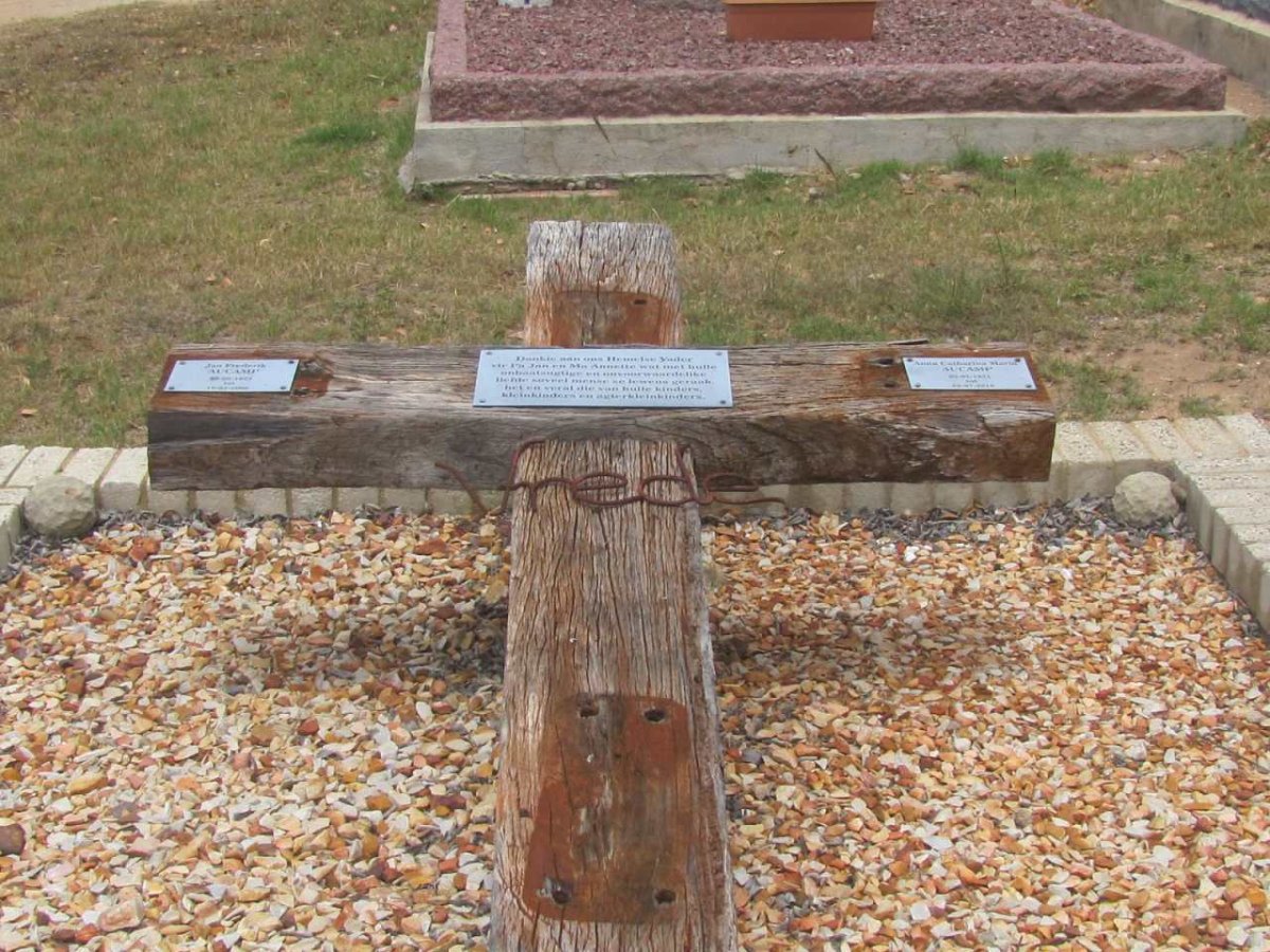 AUCAMP Jan Fredrik 1928-2008 &amp; Anna Catharina Maria 1931-2016