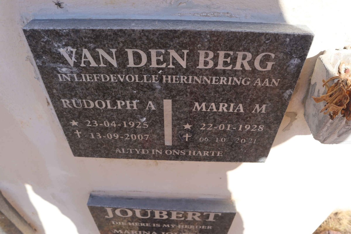 BERG Rudolph A., van den 1925-2007 & Maria M. 1928-2021