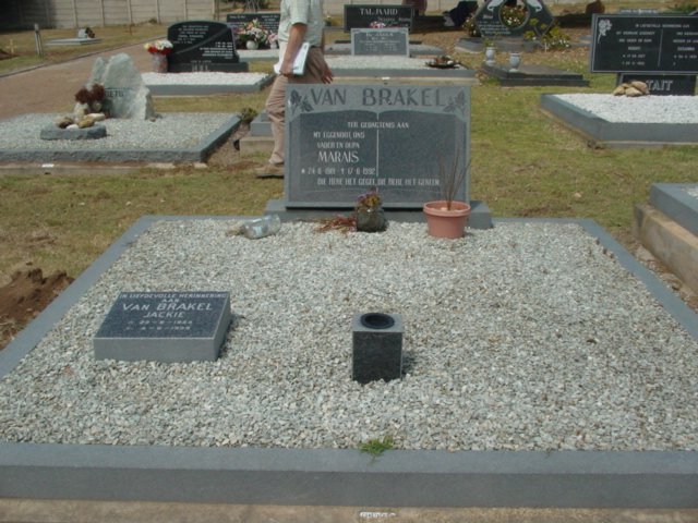 BRAKEL Marais, van 1919-1992 &amp; Hannie 1921-2009 :: VAN BRAKEL Jackie 1944-1999