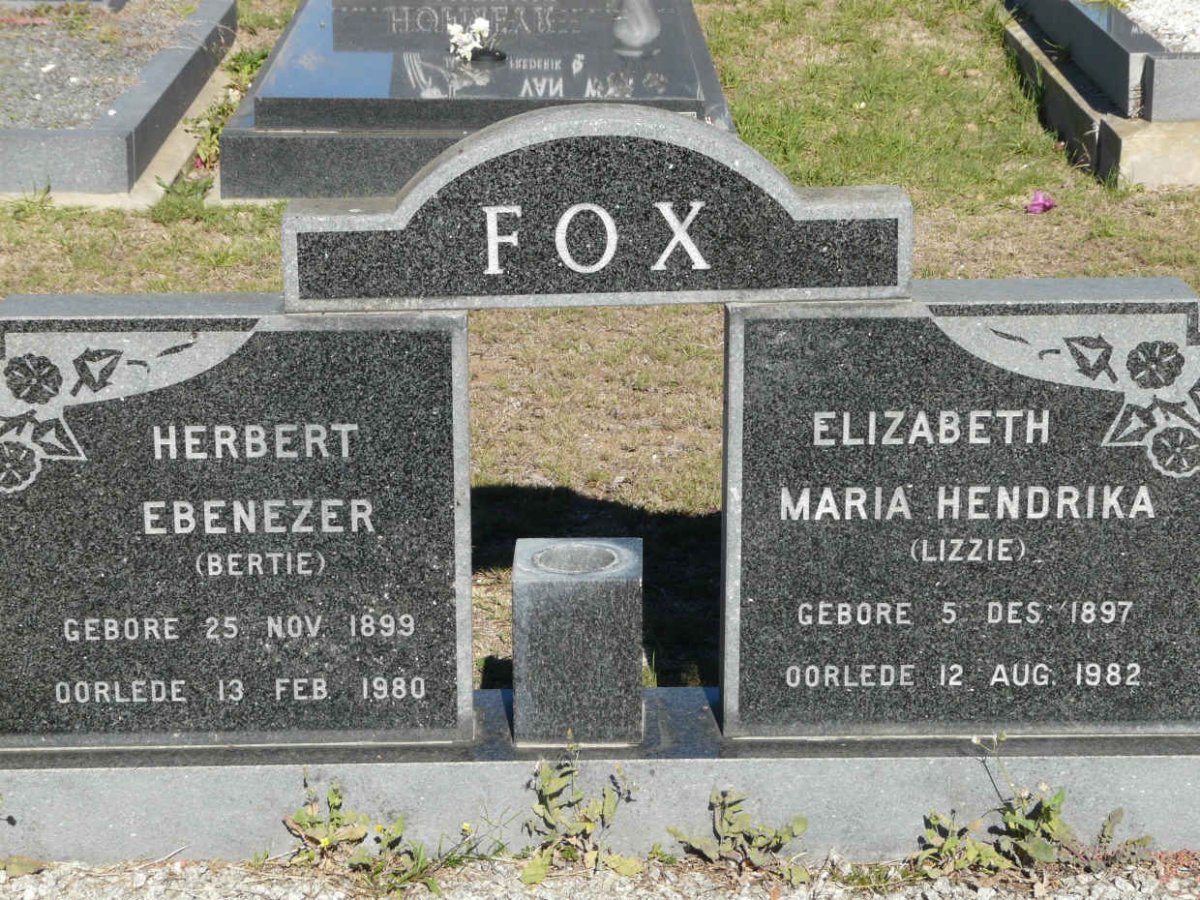 FOX Herbert Ebenezer 1899-1980 &amp; Elizabeth Maria Hendrika 1897-1982