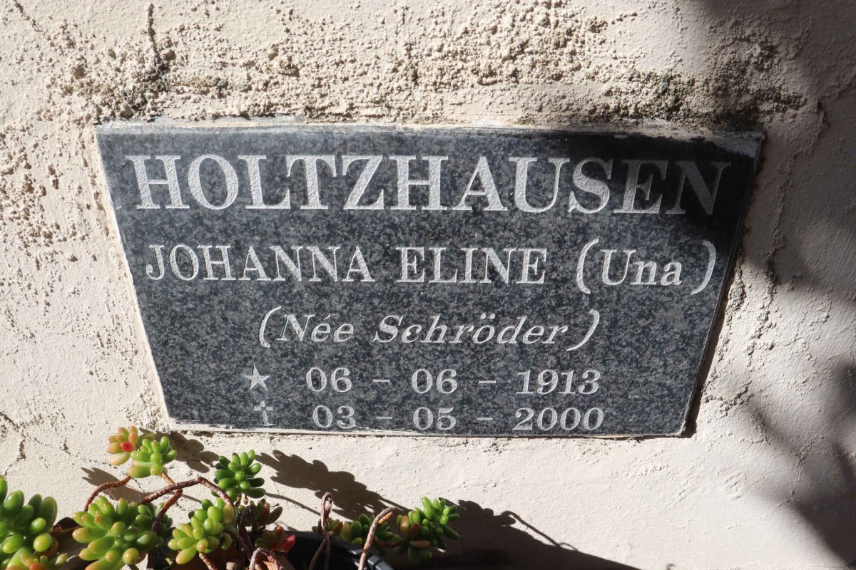 HOLTZHAUSEN Johanna Eline nee SCHRODER 1913-2000