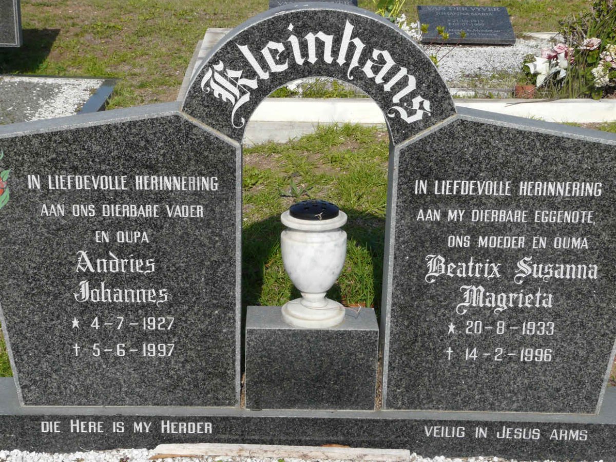 KLEINHANS Andries Johannes 1927-1998 &amp; Beatrix Susanna Magrieta 1933-1996