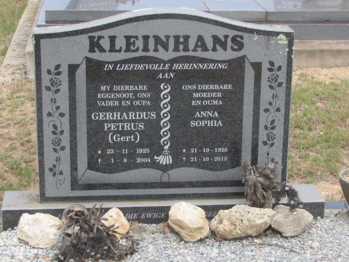 KLEINHANS Gerhardus Petrus 1925-2004 &amp; Anna Sophia 1928-2015