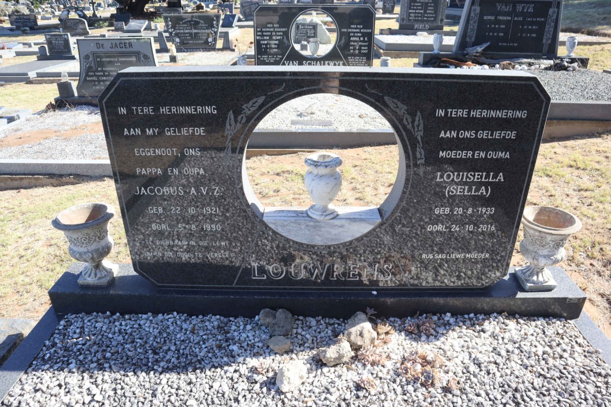 LOUWRENS Jacobus A.V.Z. 1921-1990 & Louisella 1933-2016