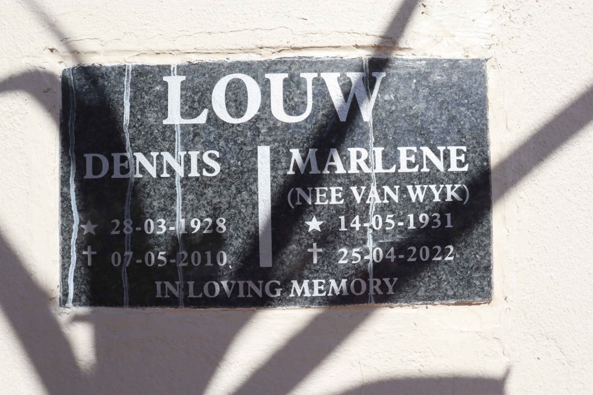 LOUW Dennis 1928-2010 & Marlene VAN WYK 1931-2022