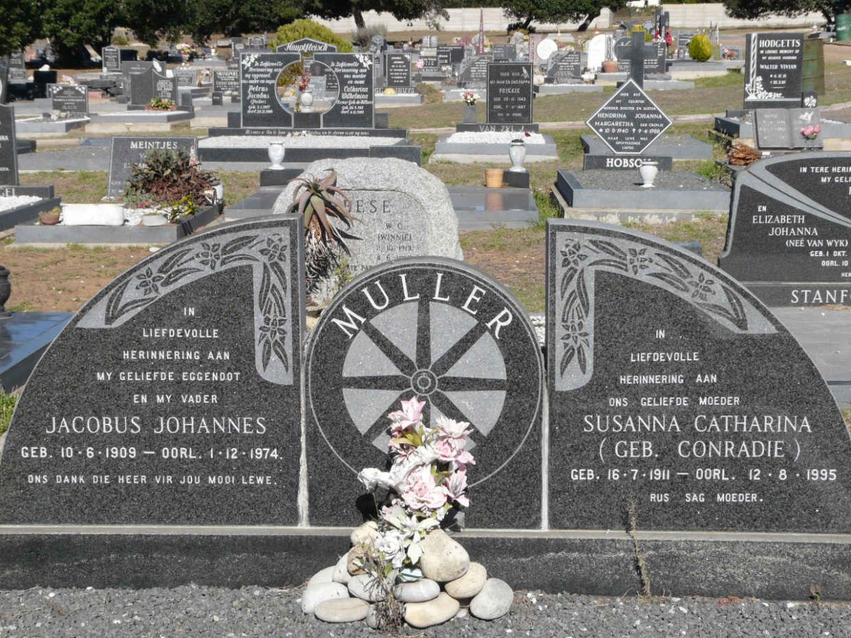 MULLER Jacobus Johannes 1909-1974 &amp; Susanna Catharina CONRADIE 1911-1995