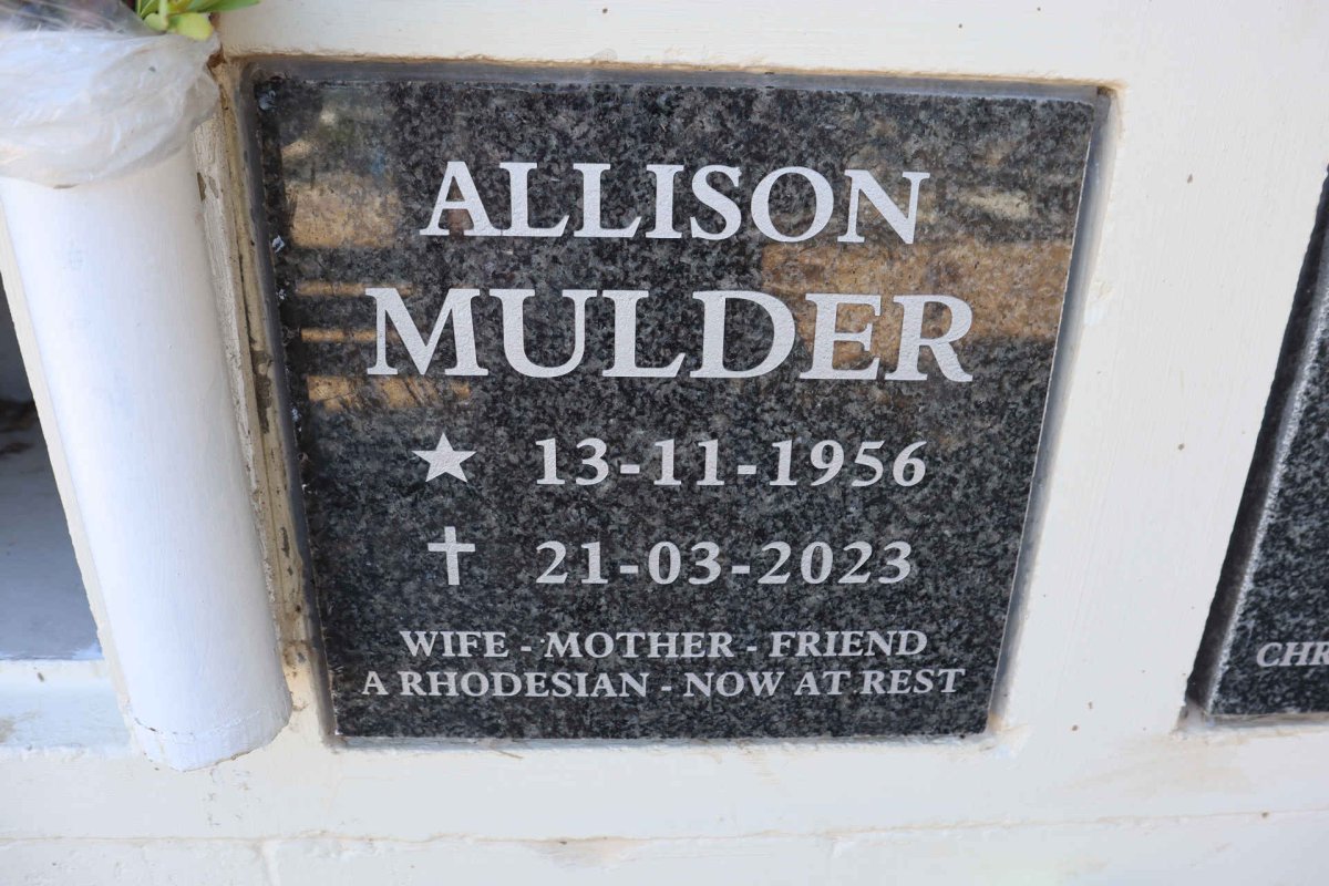 MULDER Allison 1956-2023