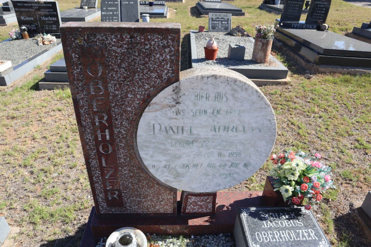 OBERHOLZER Schalk Jacobus 1944-2017 :: OBERHOLZER Daniel Adriaan 1970-1998 _1