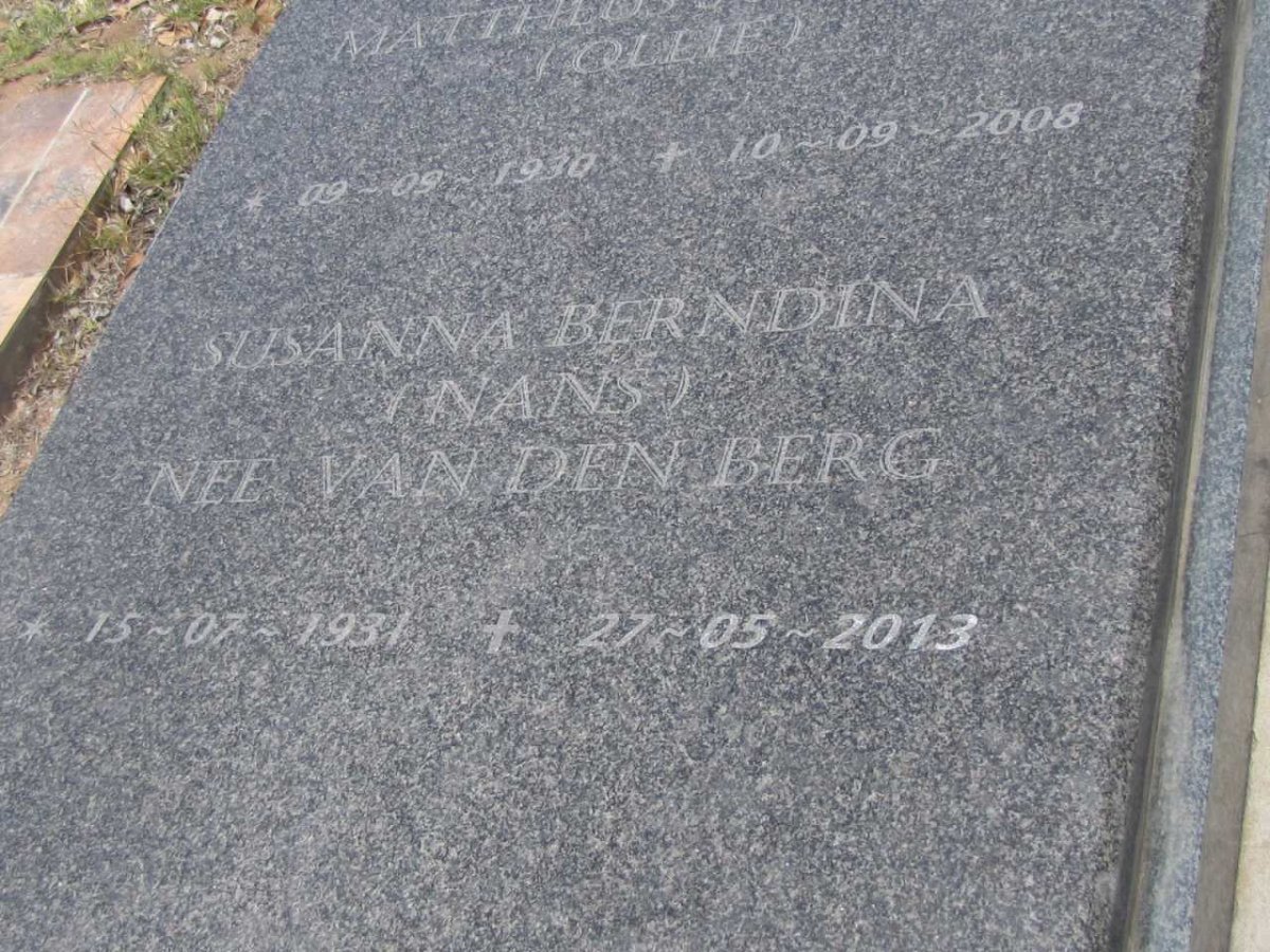 OLIVIER Mattheus Johannes 1930-2008 &amp; Susanna Berndina VAN DEN BERG 1931-2013