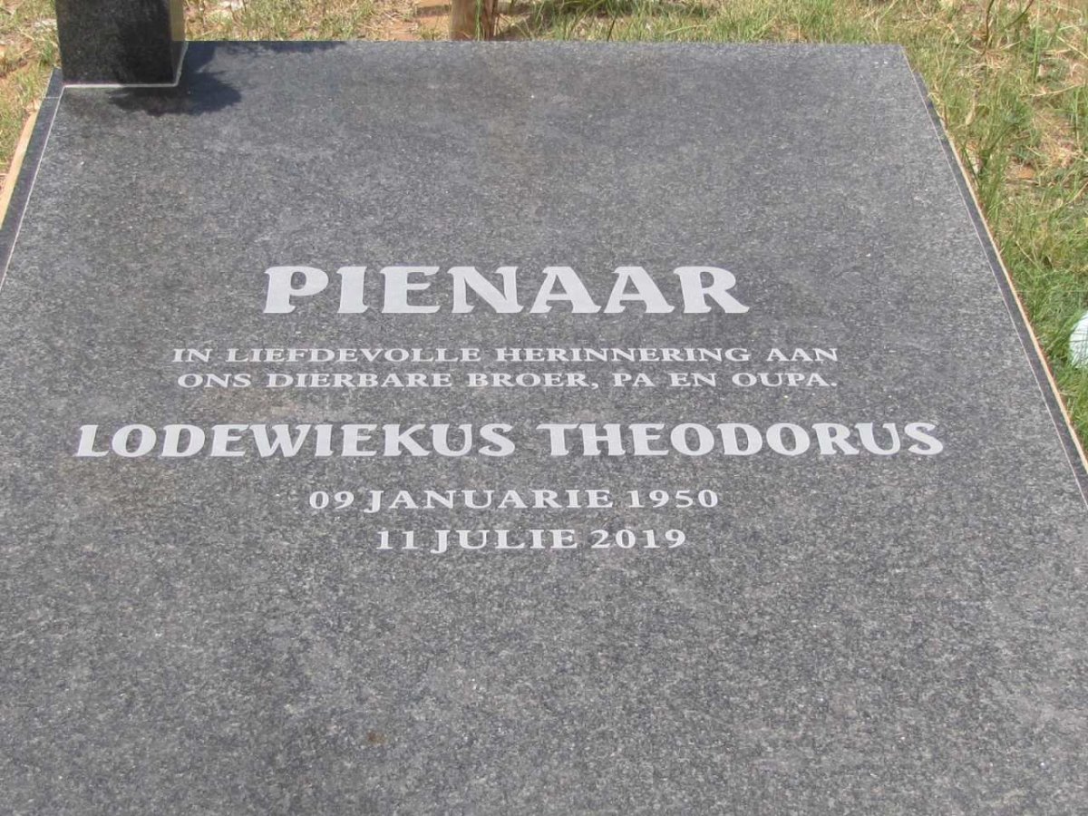 PIENAAR Lodewiekus Theodorus 1950-2019