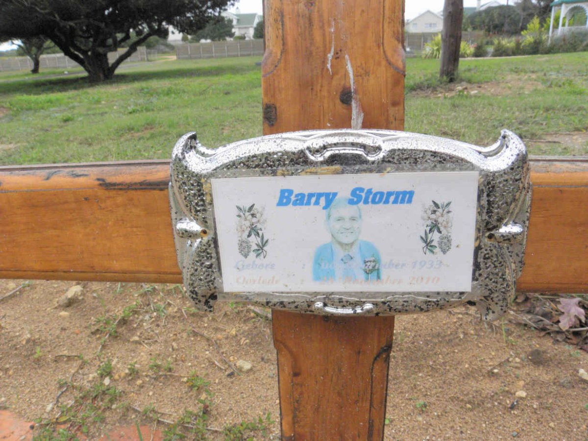 STORM Barry Cornelius 1933-2010 _2
