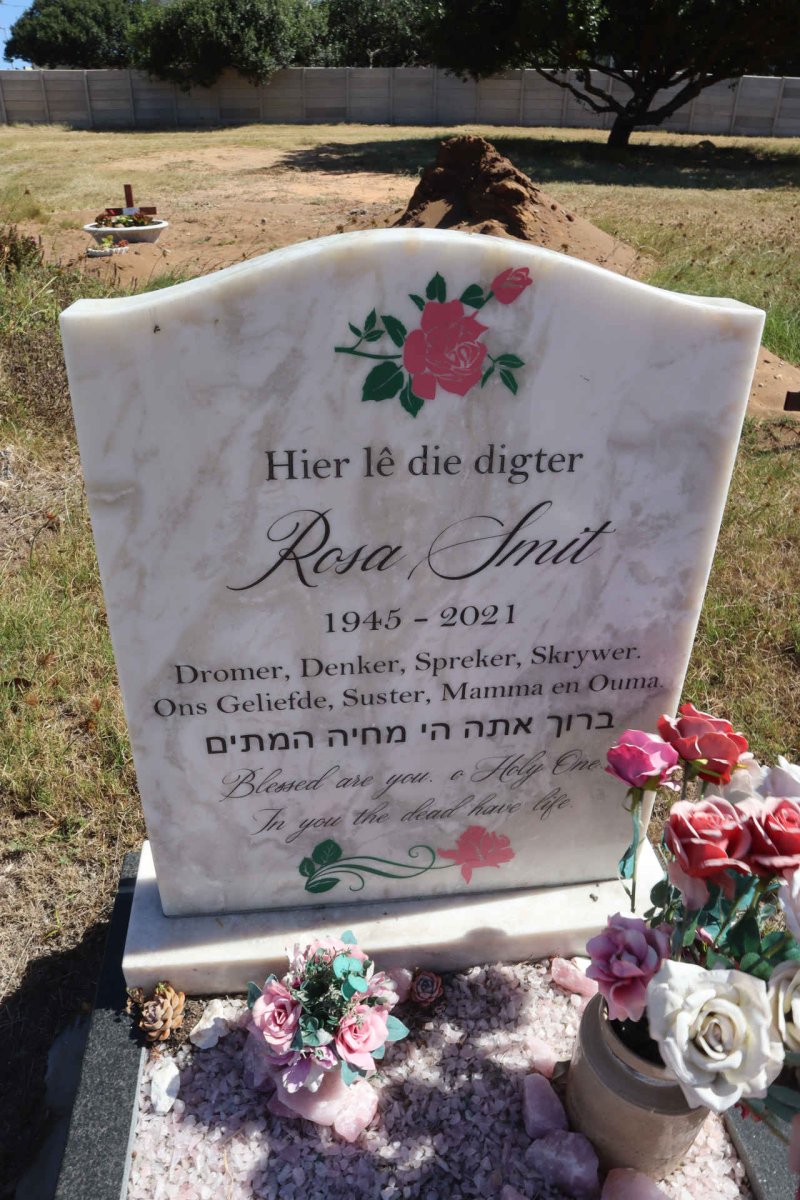 SMIT Rosa 1945-2021