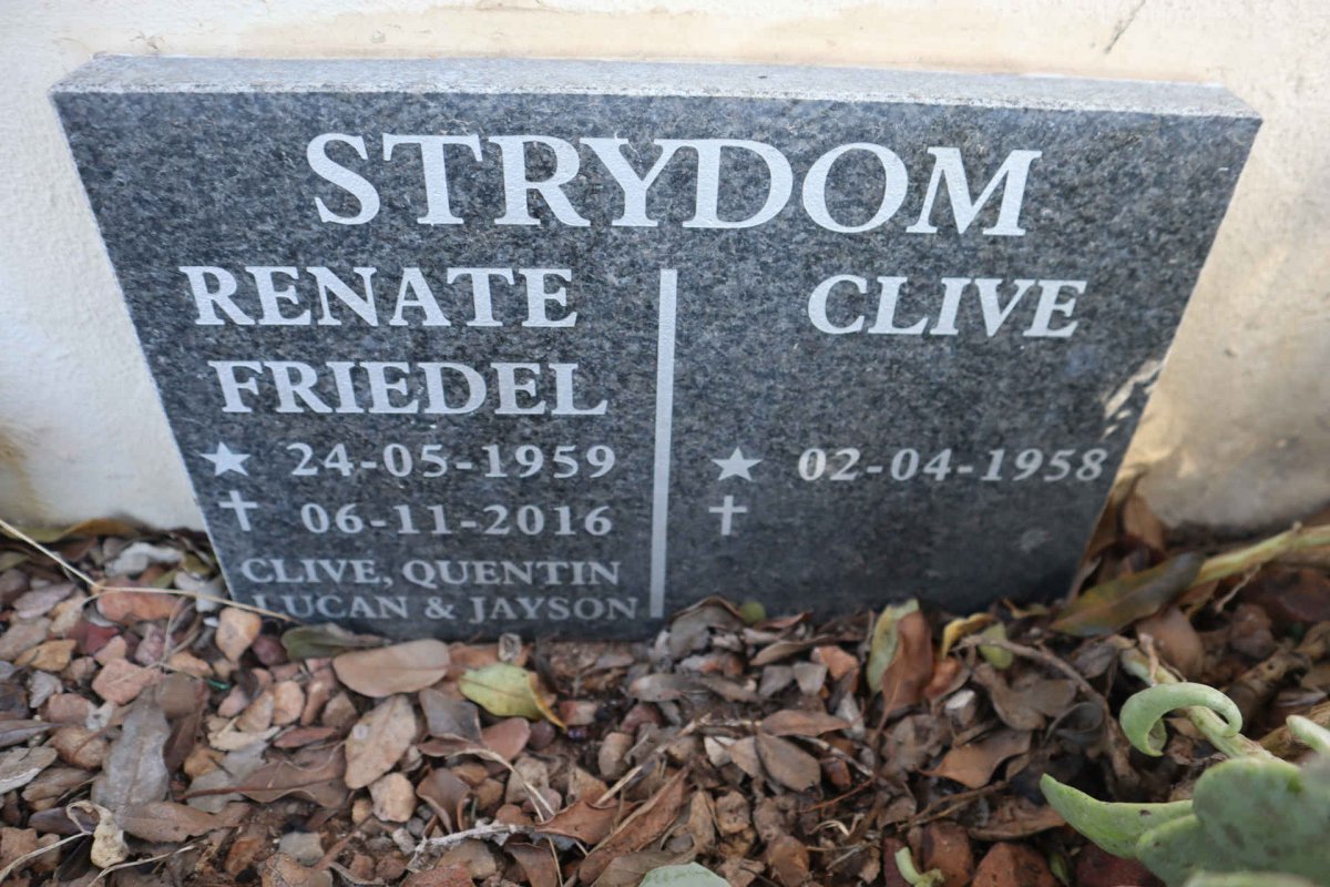STRYDOM Renate Friedel 1959-2016 & Clive 1958-