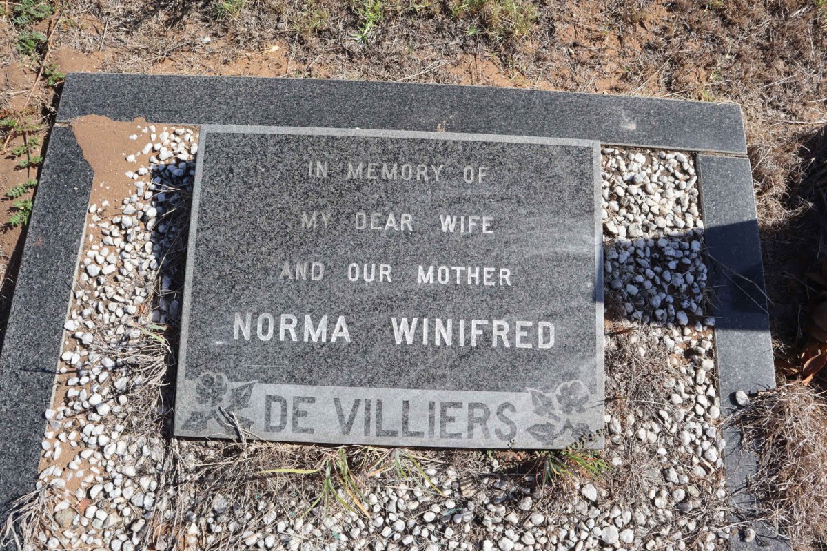 VILLIERS Norma Winifred, de