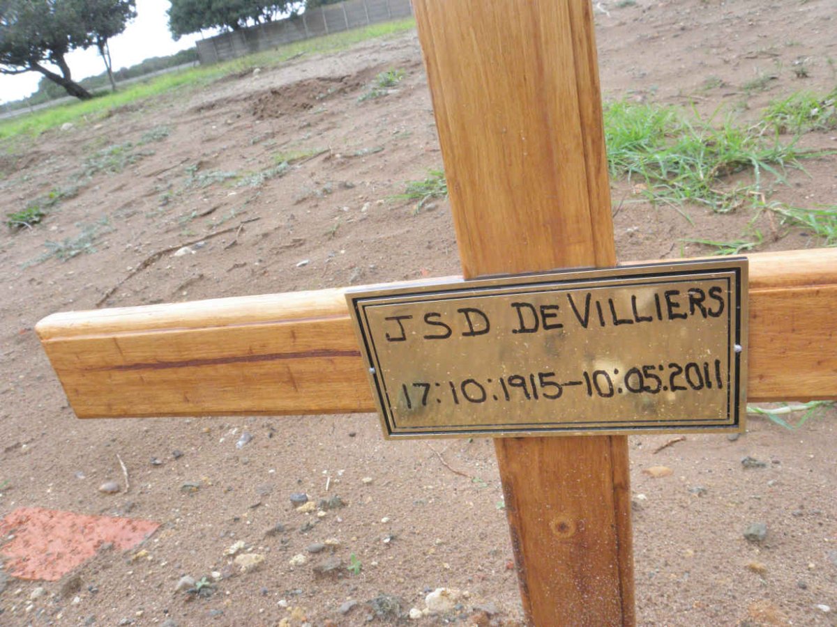 VILLIERS J.S.D., de 1915-2011