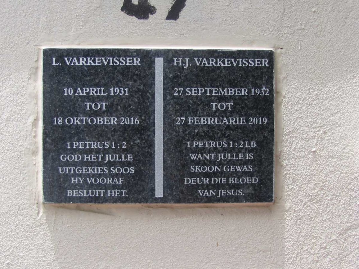 VARKEVISSER L. 1931-2016 &amp; H.J. 1932-2019