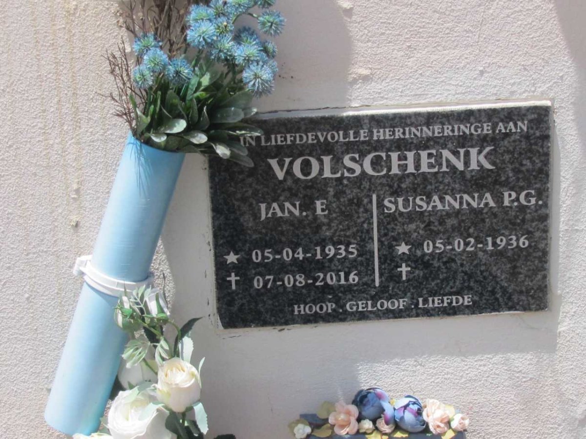 VOLSCHENK Jan. E. 1935-2016 &amp; Susanna P.G. 1936-