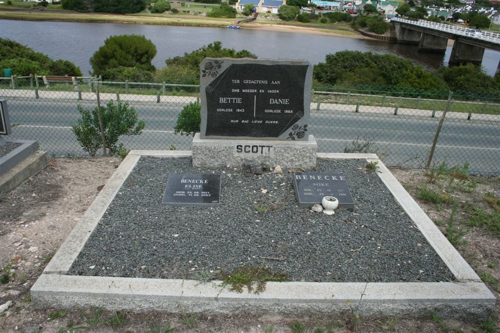 SCOTT :: BENECKE