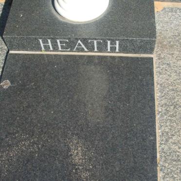 HEATH Daniel J. 1927-1977 &amp; Susanna C.P. Volschenk 1928-1998 