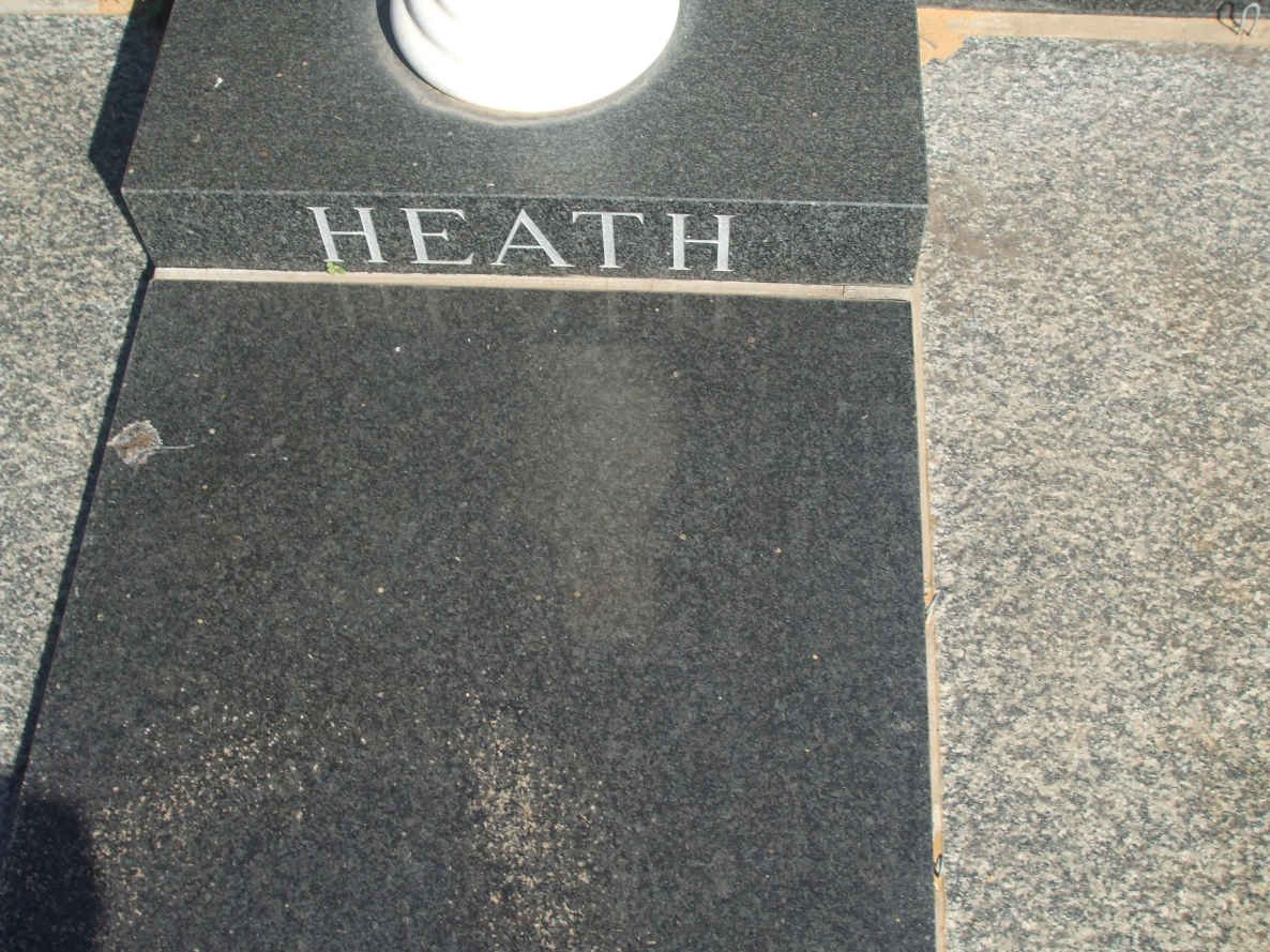 HEATH Daniel J. 1927-1977 &amp; Susanna C.P. Volschenk 1928-1998