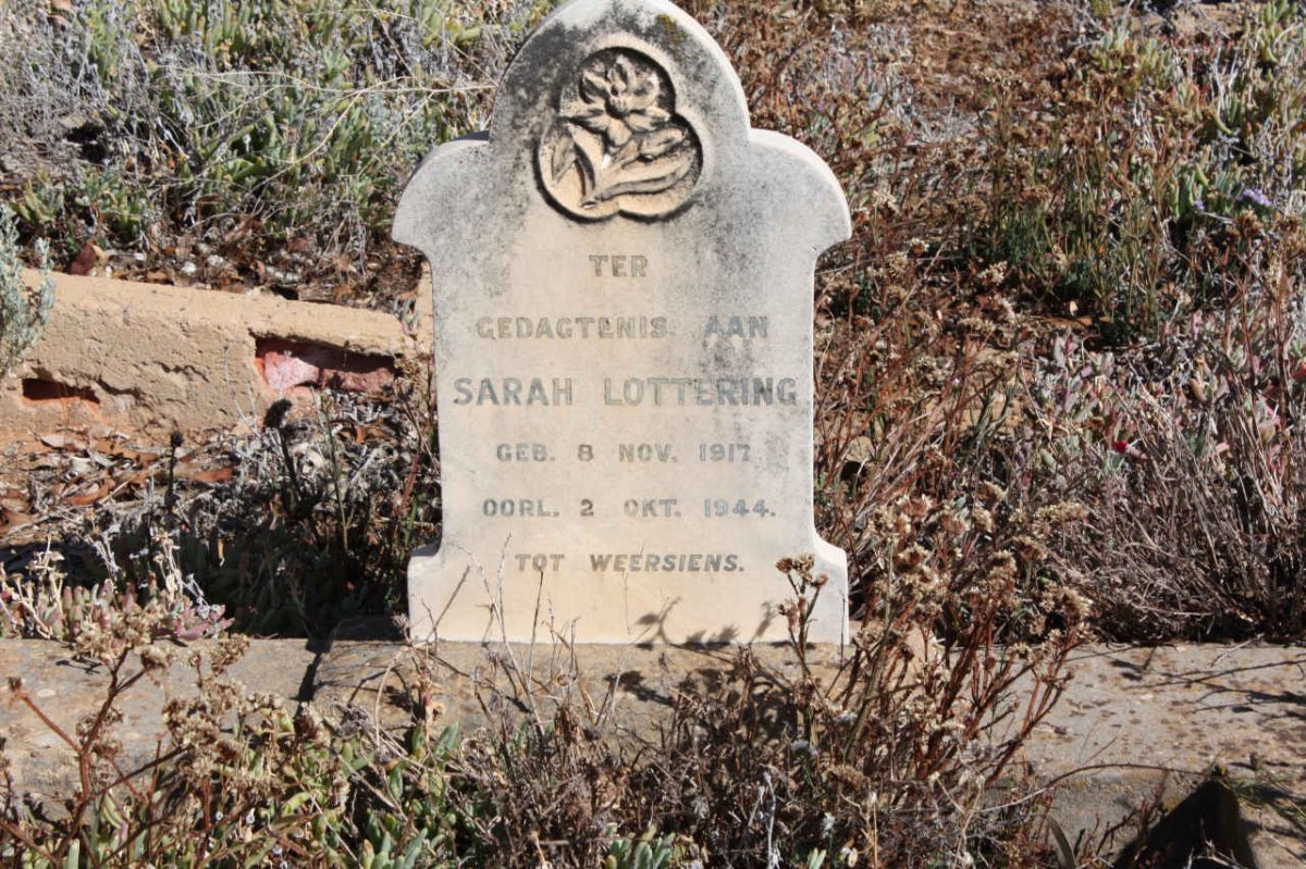 LOTTERING Sarah 1917-1944