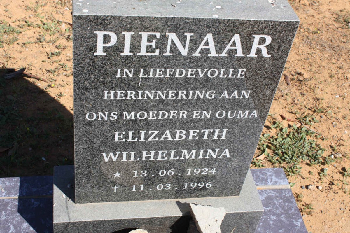 PIENAAR Elizabeth Wilhelmina 1924-1996